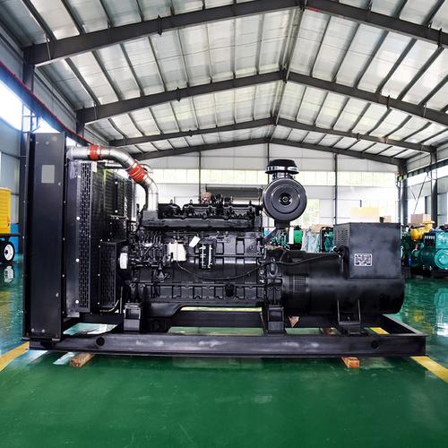 柴油發電機組報價工廠常用發電機型號全上柴股份400kw發電機組